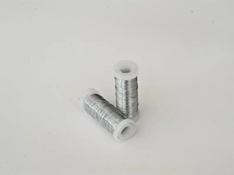 silver-floral-spool-wire